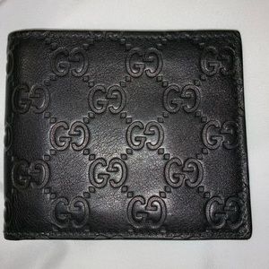 Black Gucci men’s wallet - 100% Authentic
